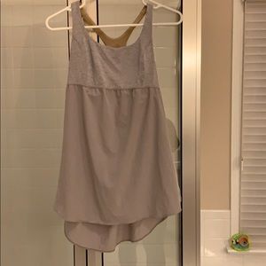 Lululemon Venus tank size 12